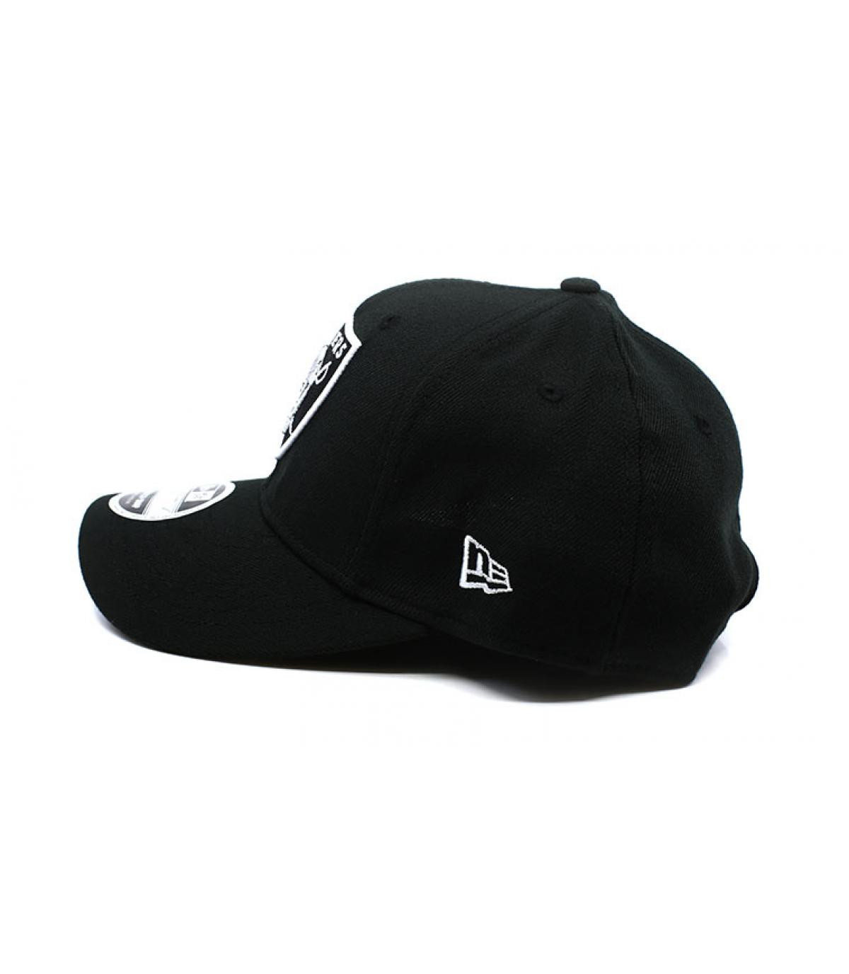 New Era black Raiders cap